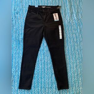 Denizen High Rise Skinny Jeans Size 14